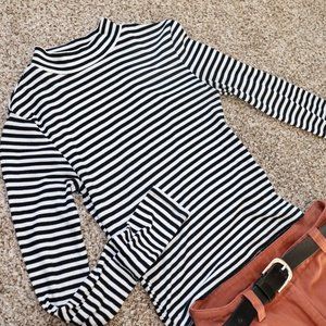 H&M Long Sleeve Crop Top
